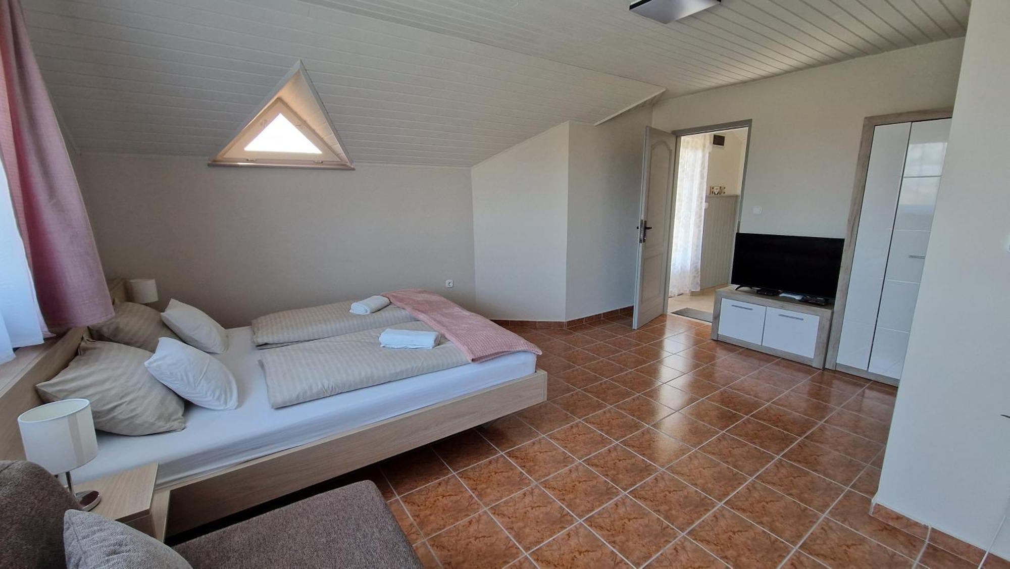 Silence Apartmanház Zalakaros Esterno foto